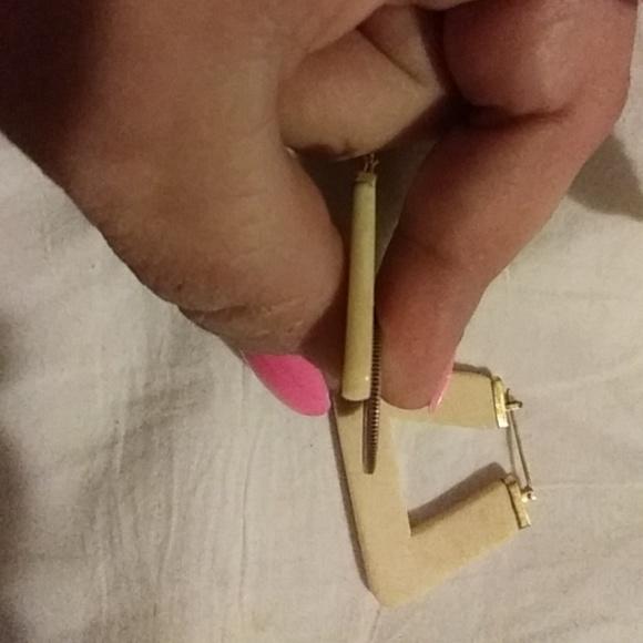 SOLD - Picture 7 of 8